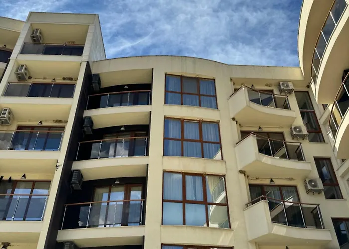 Hotel apartamentowy Sunshine Shkorpilovtsi